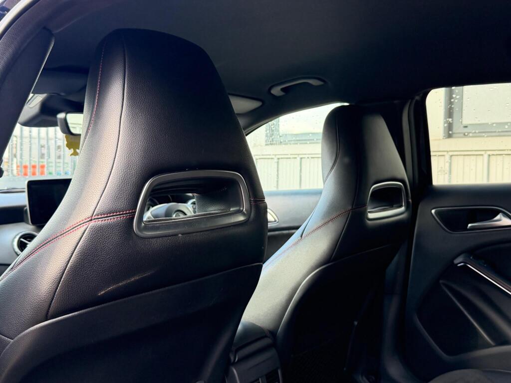 Mercedes-Benz GLA 50