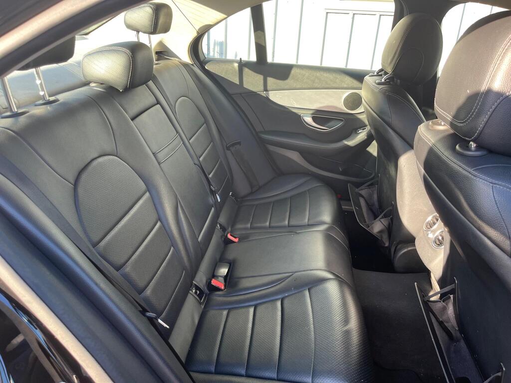 Mercedes-Benz C Class 34