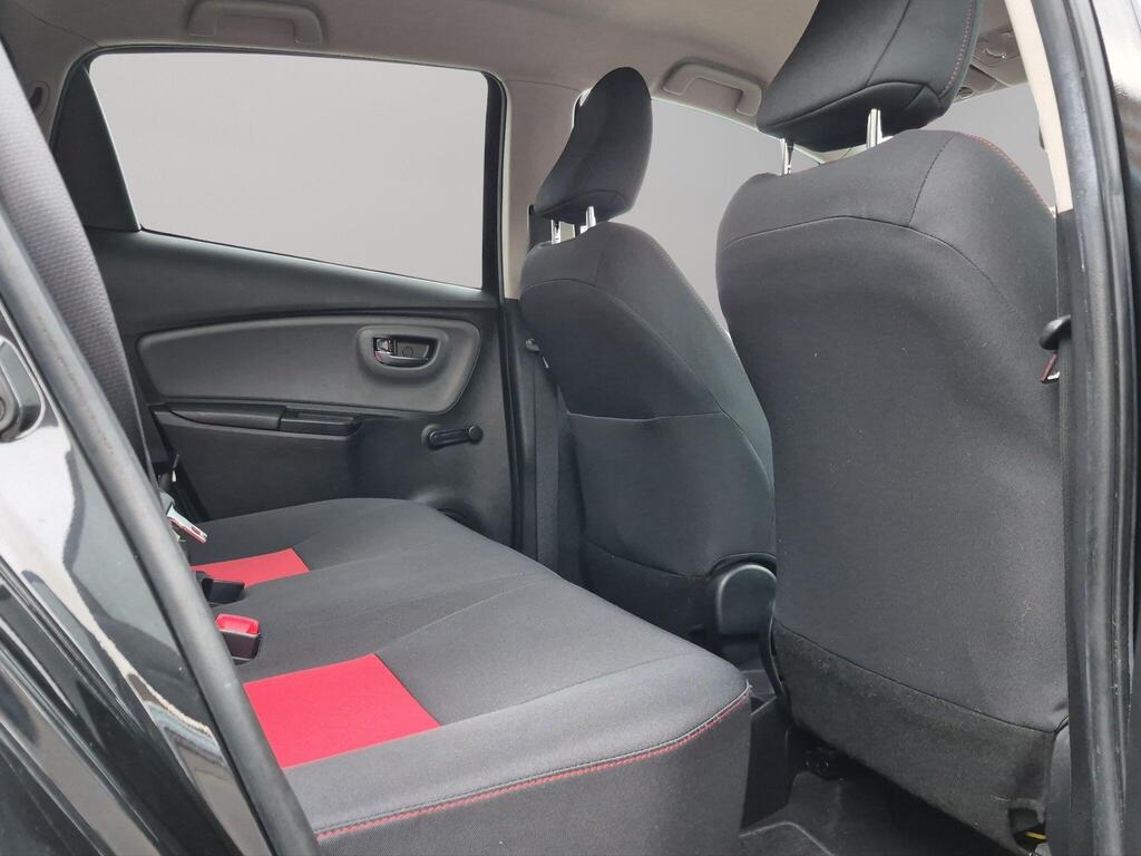 Toyota Yaris 20
