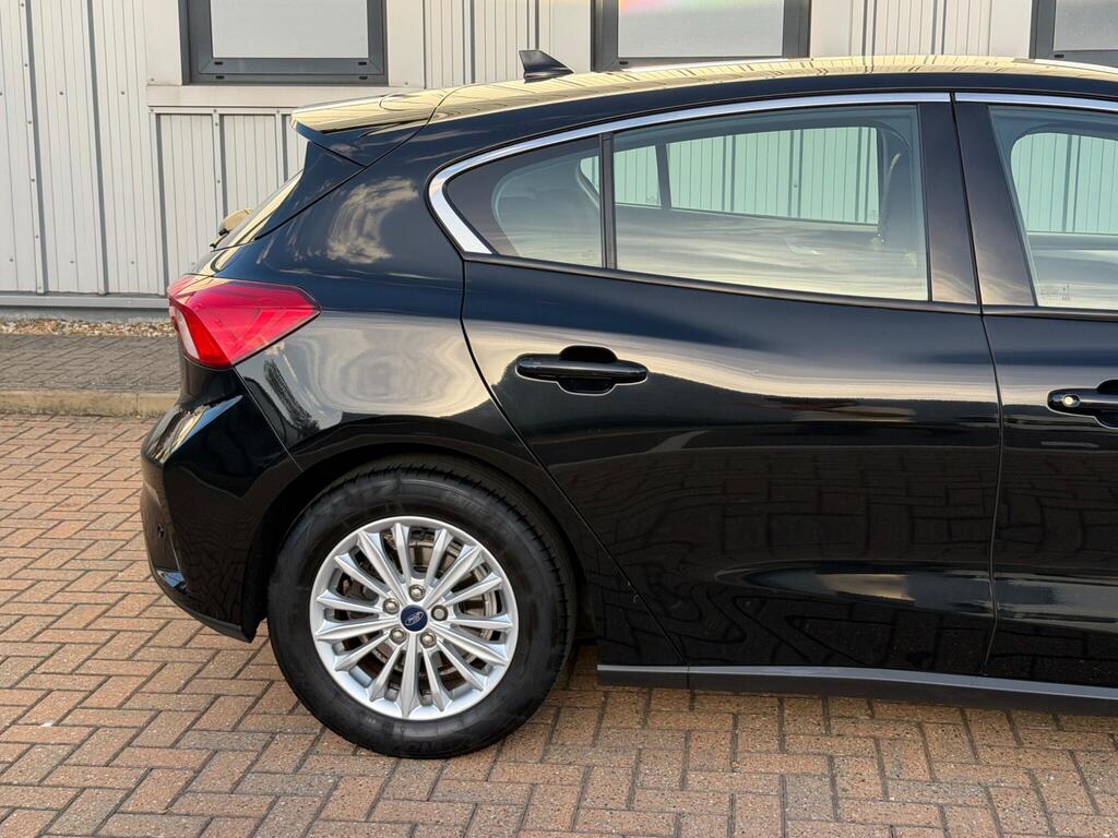 Ford Focus 45