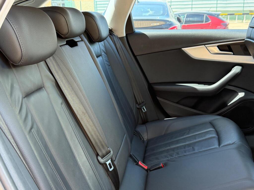 Audi A4 Avant 32