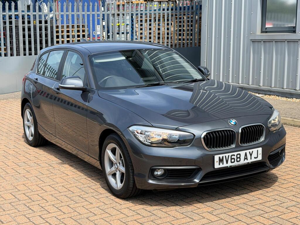 BMW 1 Series 6