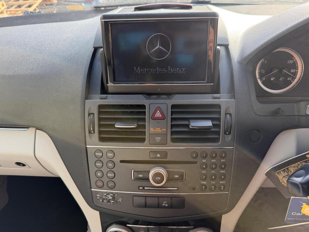 Mercedes-Benz C Class 38