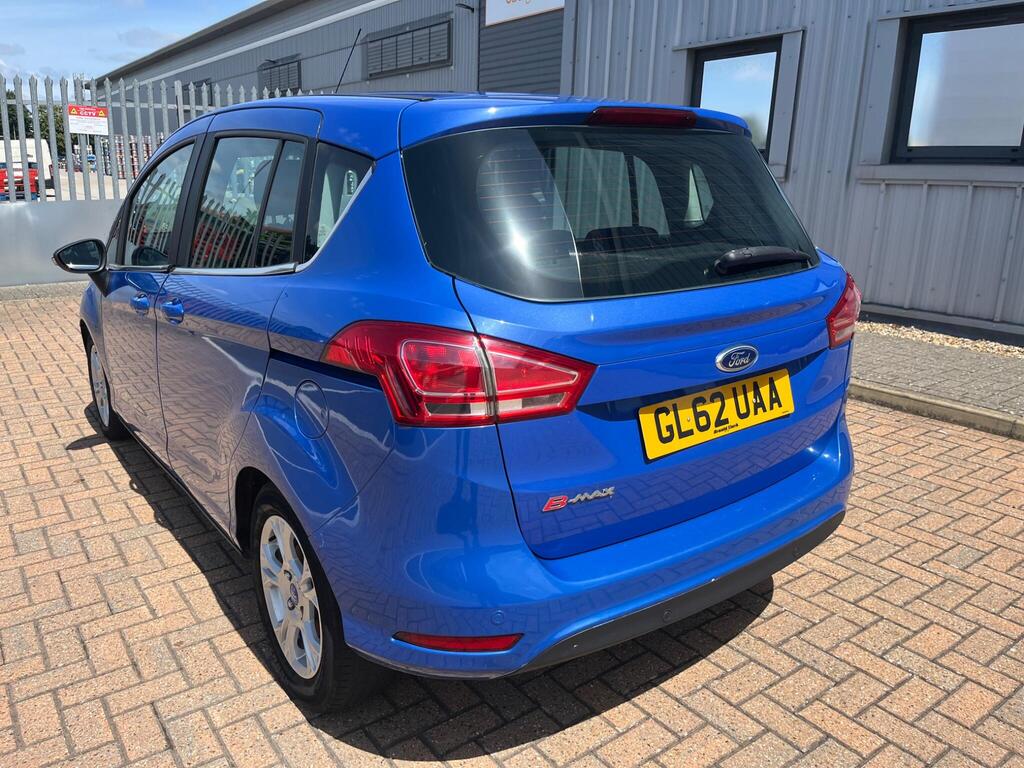 Ford B-Max 6