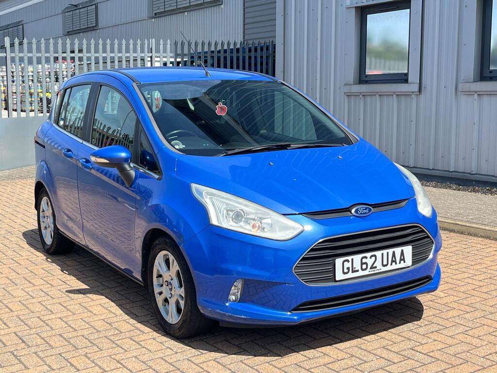 Ford B-Max 8