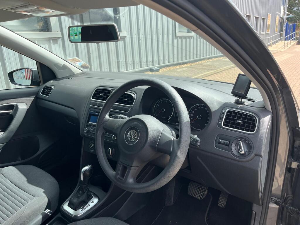 Volkswagen Polo 23