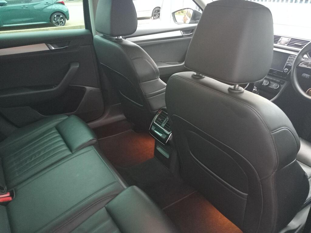 Skoda Superb 28