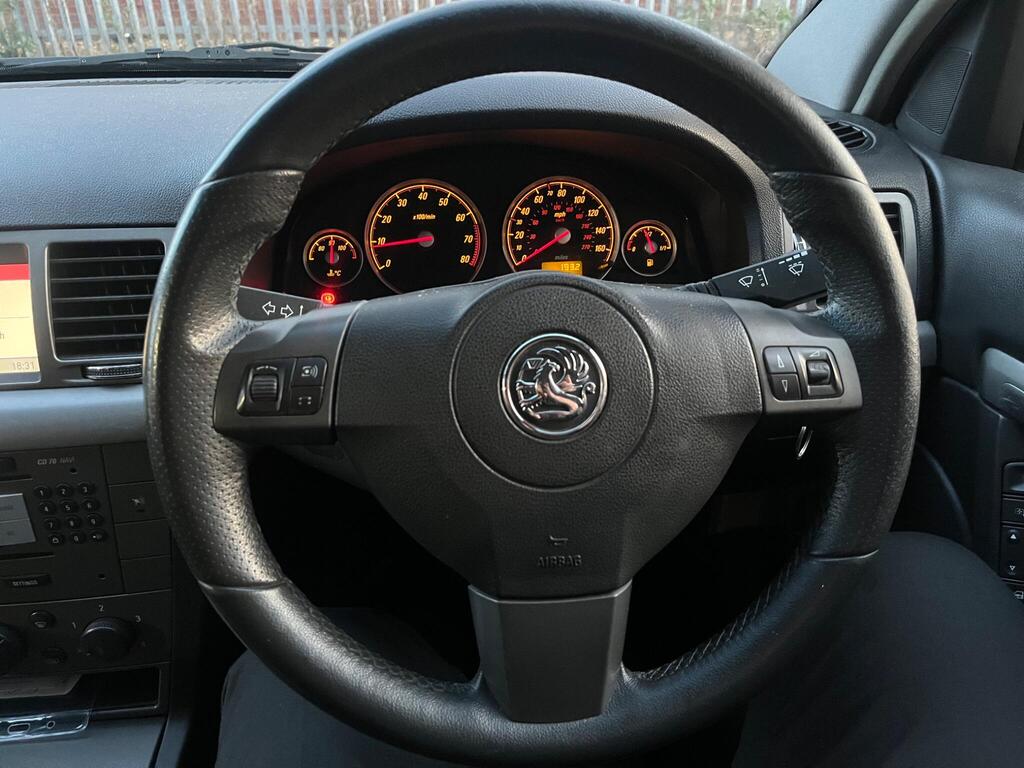 Vauxhall Vectra 69