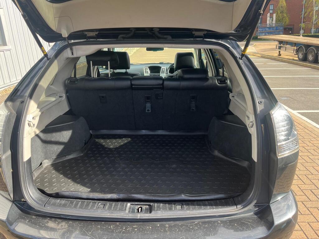 Lexus RX 81