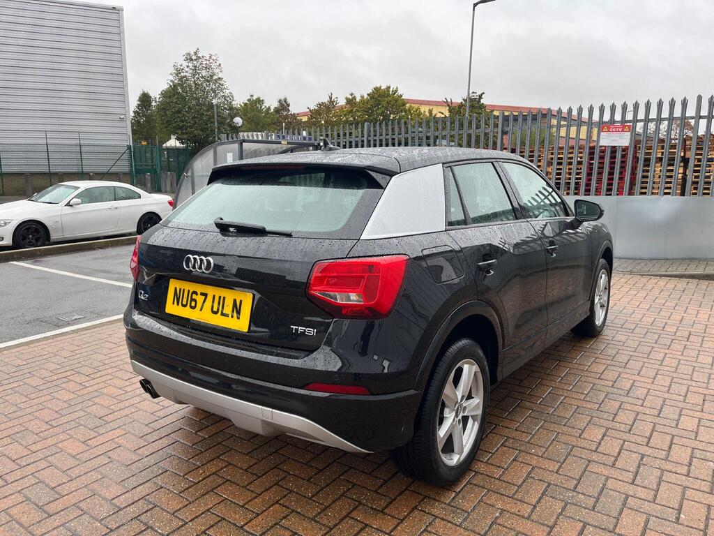 Audi Q2 25