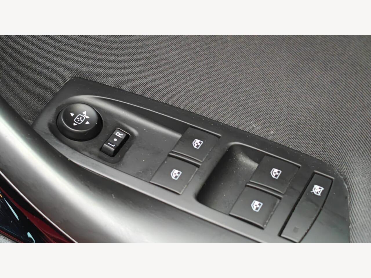 2018 Vauxhall Astra 1.6 CDTi BlueInjection SRi VX Line Euro 6 (s/s) 5dr