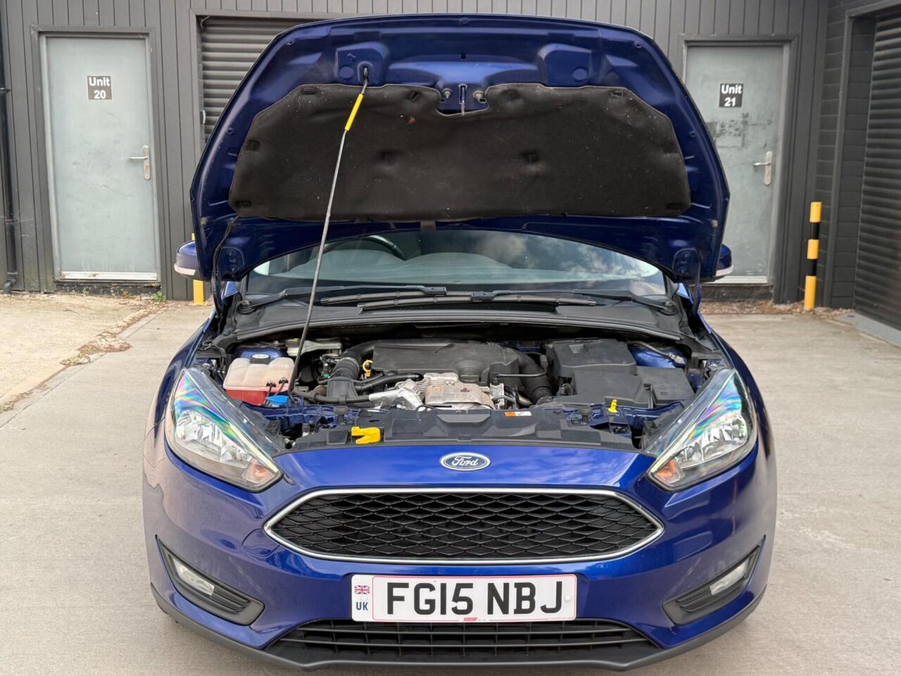 2015 Ford Focus 1.0T EcoBoost Zetec Euro 6 (s/s) 5dr