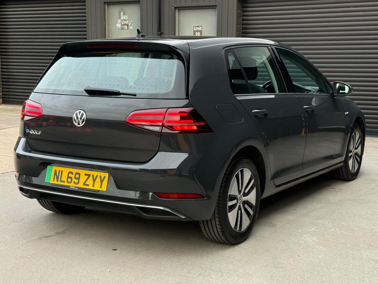 2019 Volkswagen e-Golf 35.8kWh e-Golf Auto 5dr