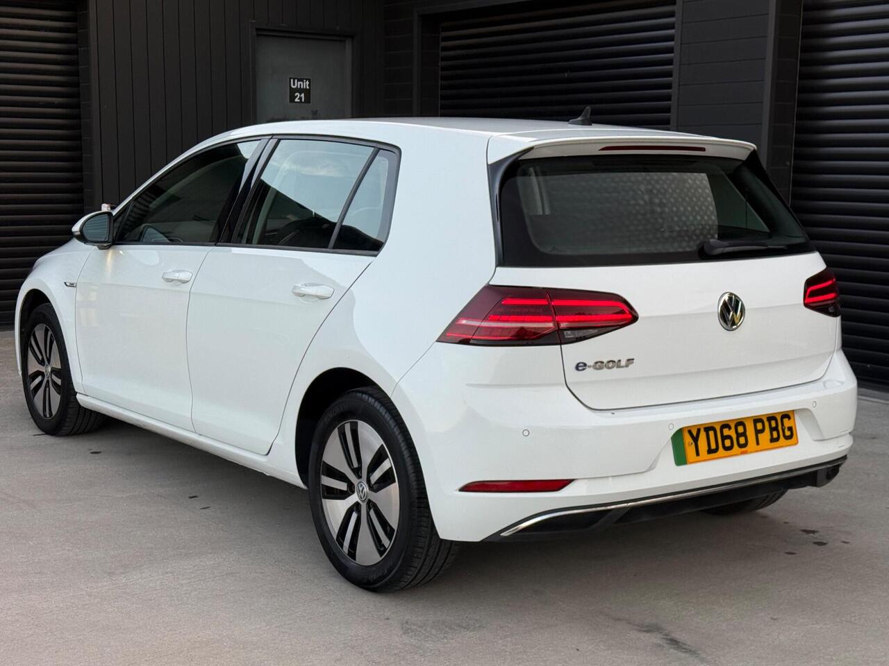 2019 Volkswagen e-Golf 35.8kWh e-Golf Auto 5dr