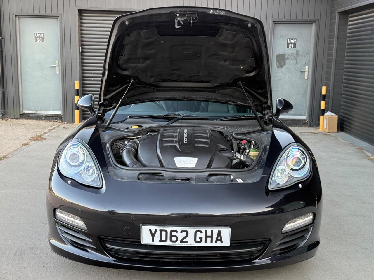 2012 Porsche Panamera 3.0D V6 TiptronicS Euro 5 5dr