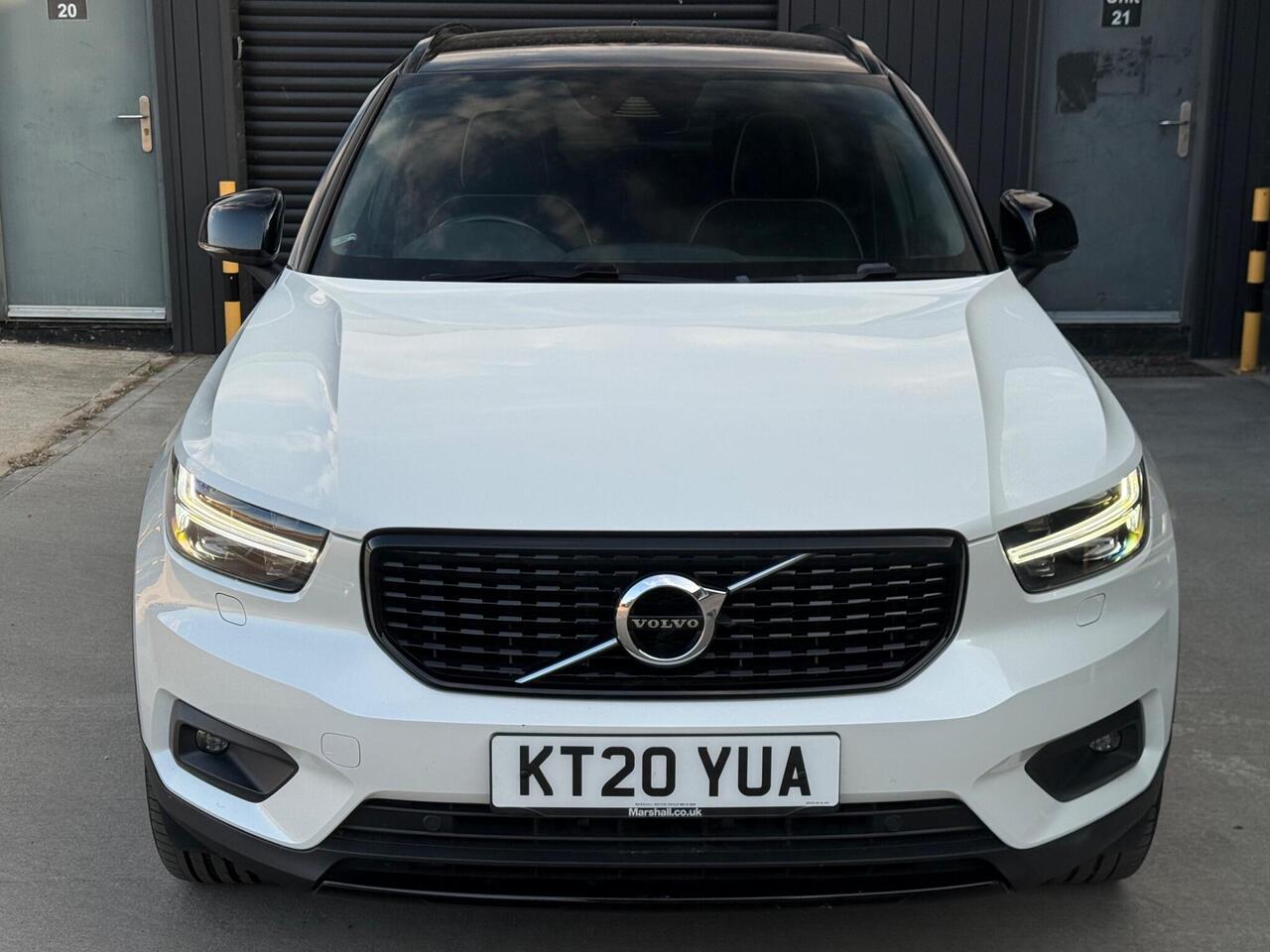 2020 Volvo XC40 2.0 T4 R-Design Pro Auto Euro 6 (s/s) 5dr