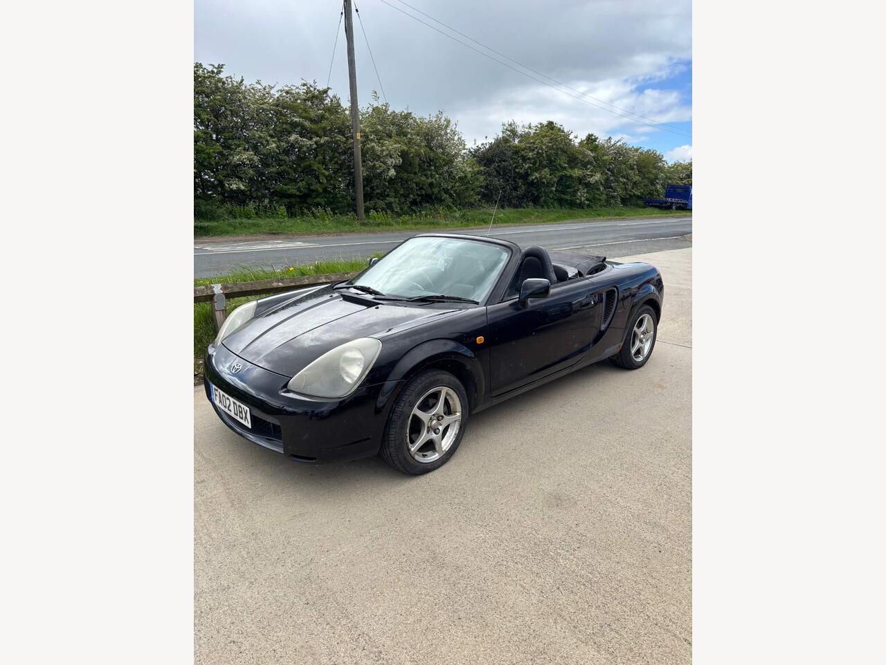 Toyota MR2