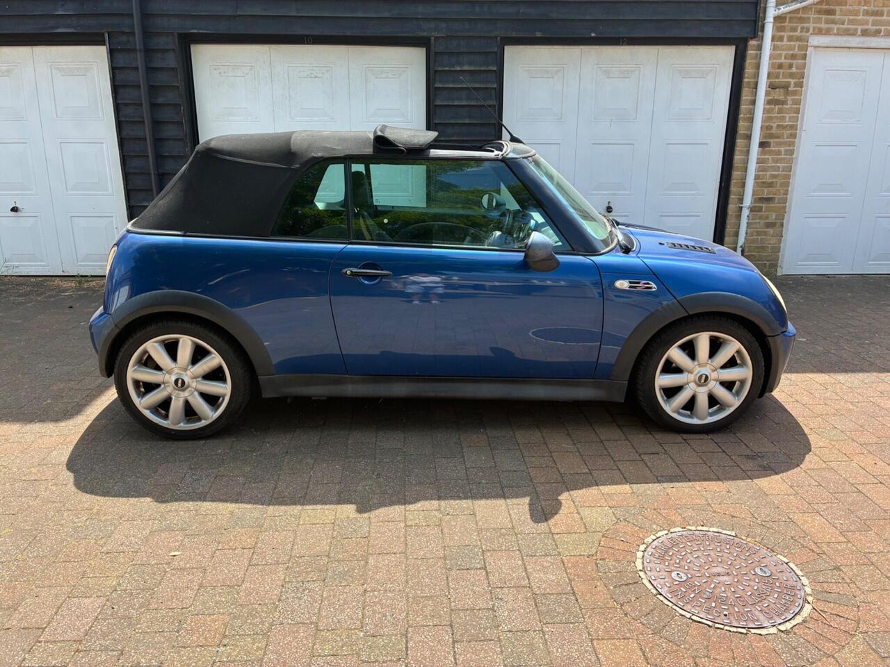 MINI Convertible