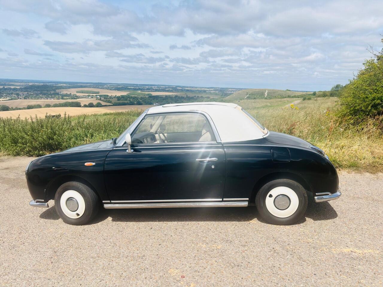 Nissan Figaro