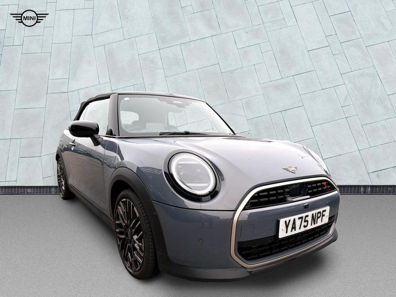 MINI Cooper Convertible