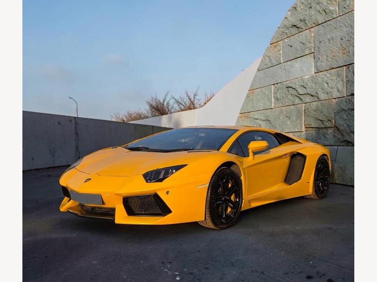 Lamborghini Aventador