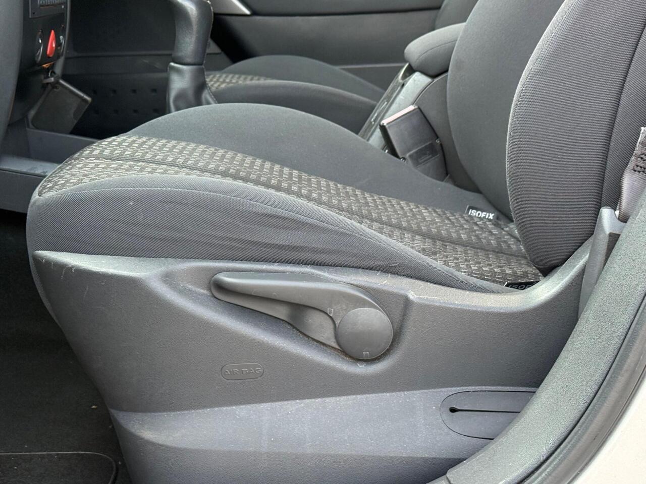 2007 Renault Megane 1.6 VVT Dynamique 5dr