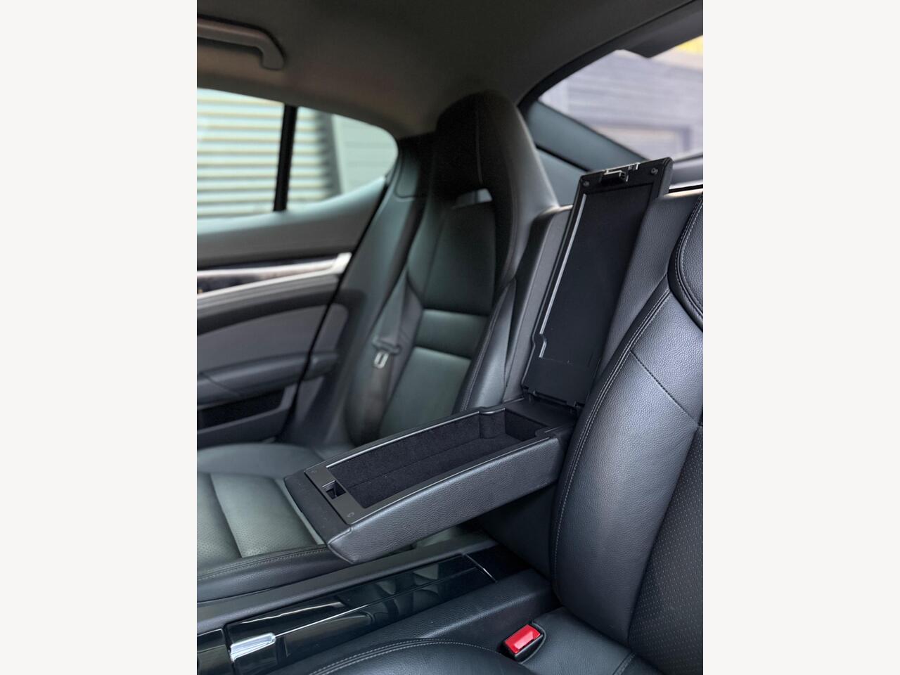 2012 Porsche Panamera 3.0D V6 TiptronicS Euro 5 5dr
