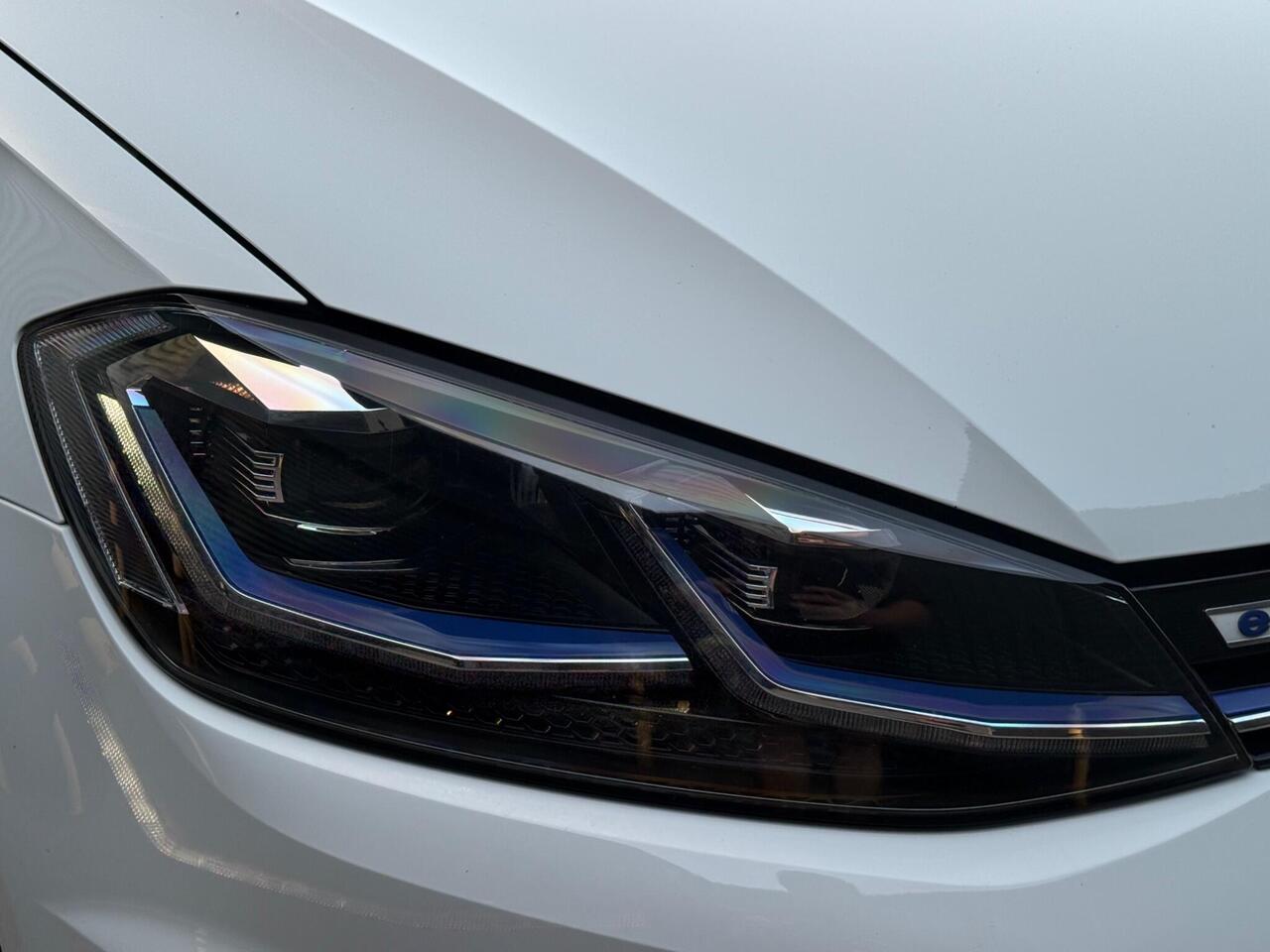2019 Volkswagen e-Golf 35.8kWh e-Golf Auto 5dr