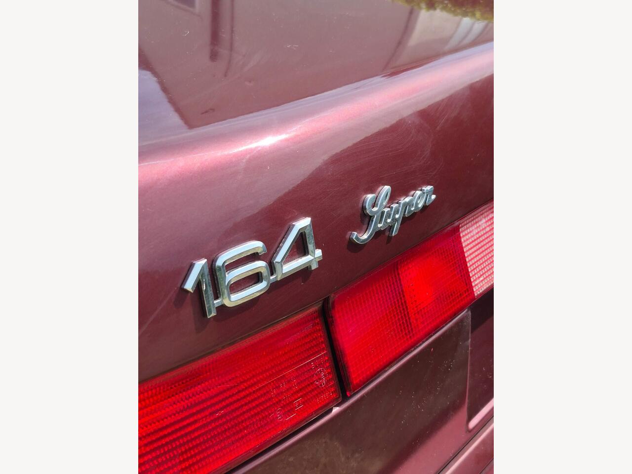 Alfa Romeo 164