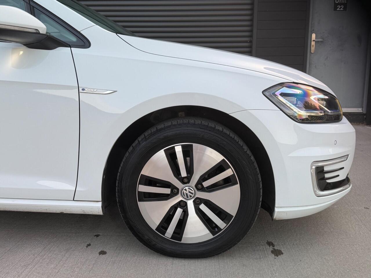 2019 Volkswagen e-Golf 35.8kWh e-Golf Auto 5dr