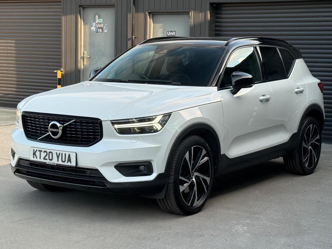 2020 Volvo XC40 2.0 T4 R-Design Pro Auto Euro 6 (s/s) 5dr