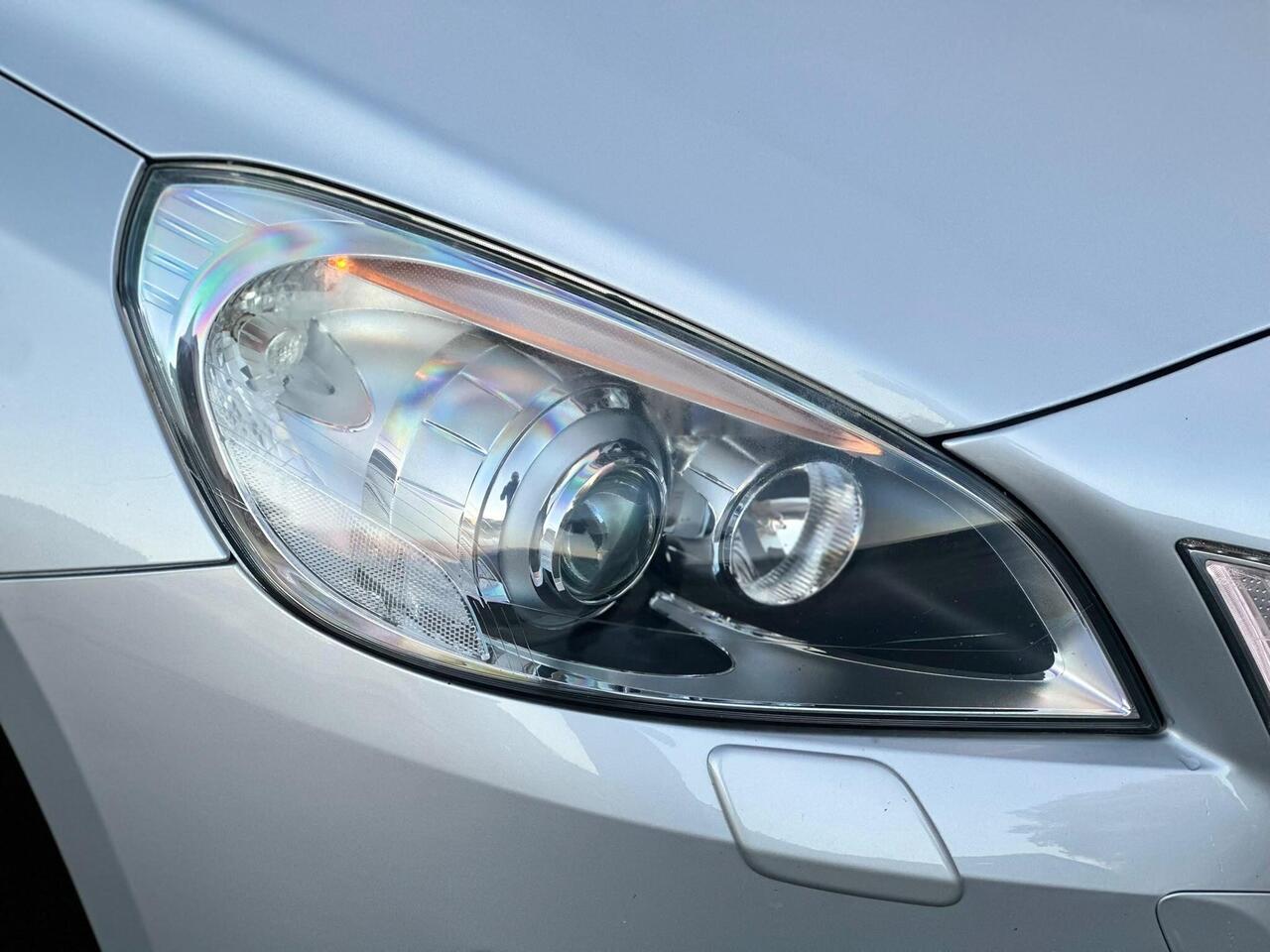 2011 Volvo V60 2.0 D3 SE Lux Geartronic Euro 5 5dr