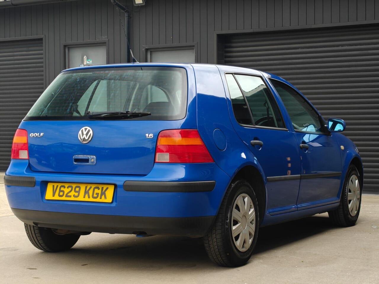 2000 Volkswagen Golf 1.6 S 5dr