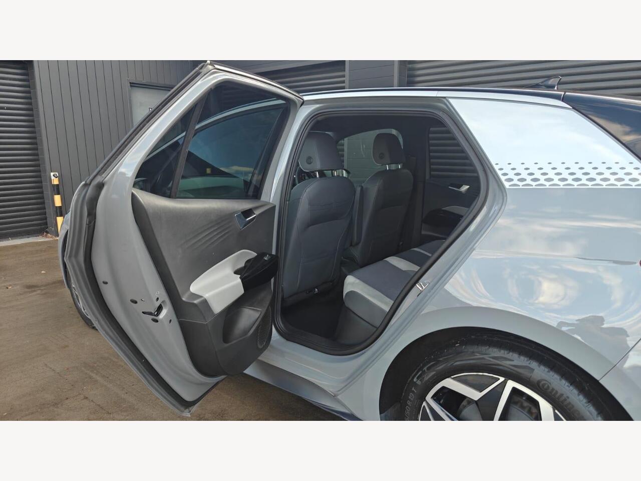 2020 Volkswagen ID.3 Pro Performance 58kWh 1ST Edition Auto 5dr