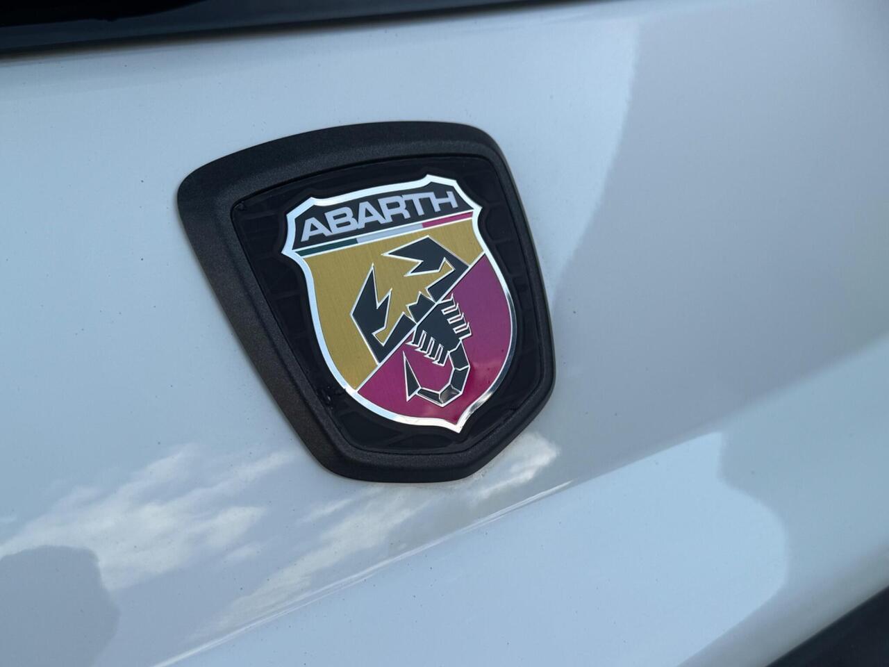 2014 Abarth 500 1.4 T-Jet Hatchback 3dr Petrol Manual Euro 5 (135 bhp)