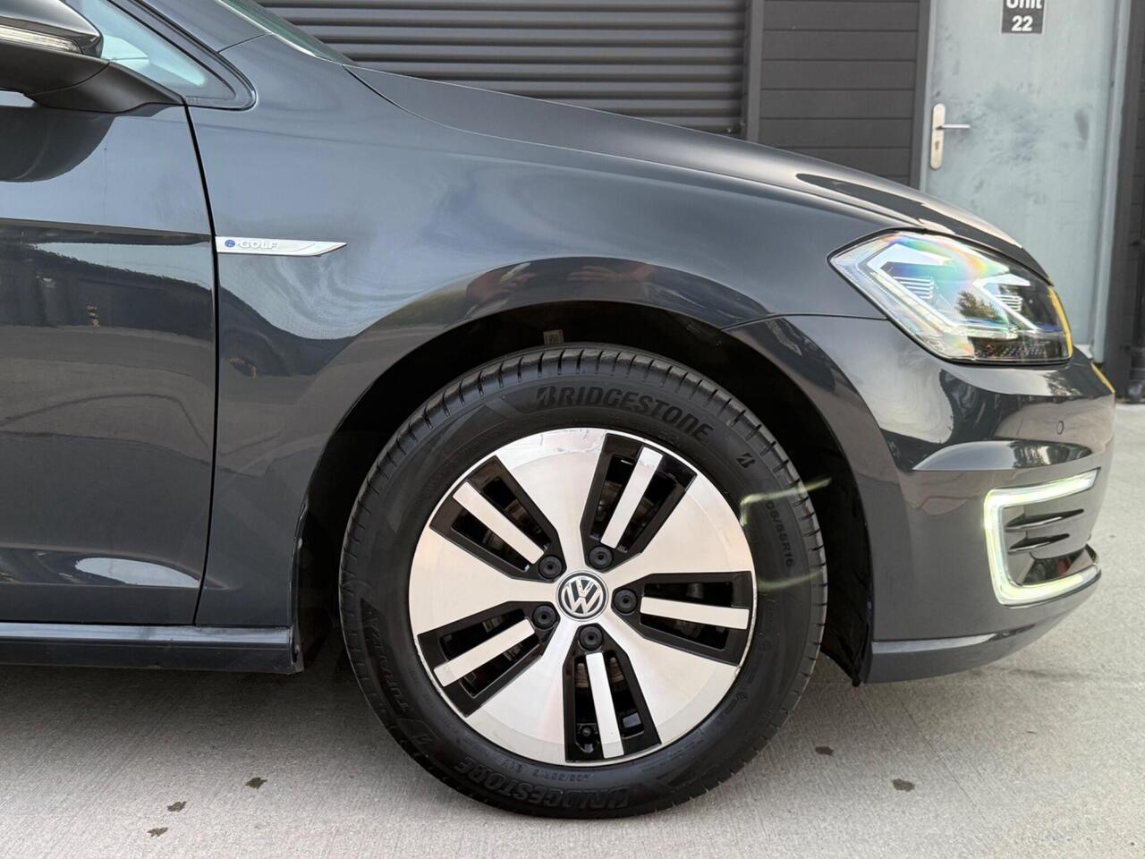 2019 Volkswagen e-Golf 35.8kWh e-Golf Auto 5dr