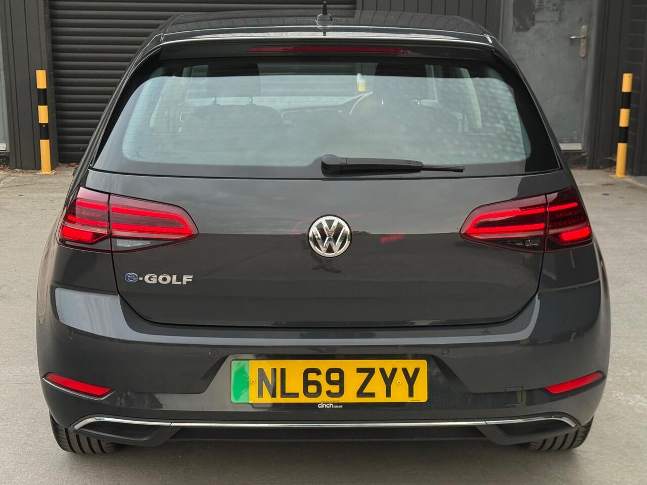 2019 Volkswagen e-Golf 35.8kWh e-Golf Auto 5dr
