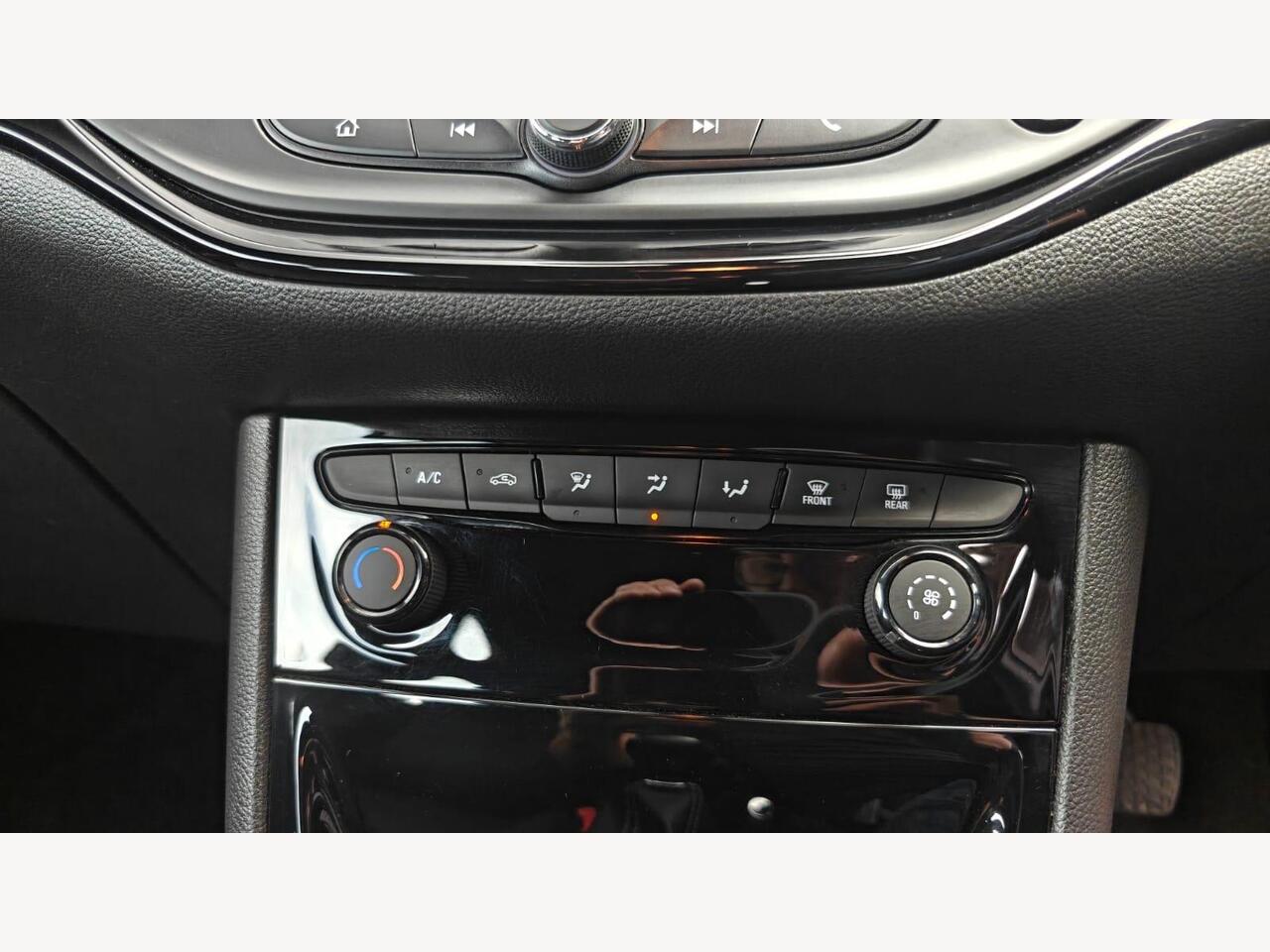 2018 Vauxhall Astra 1.6 CDTi BlueInjection SRi VX Line Euro 6 (s/s) 5dr