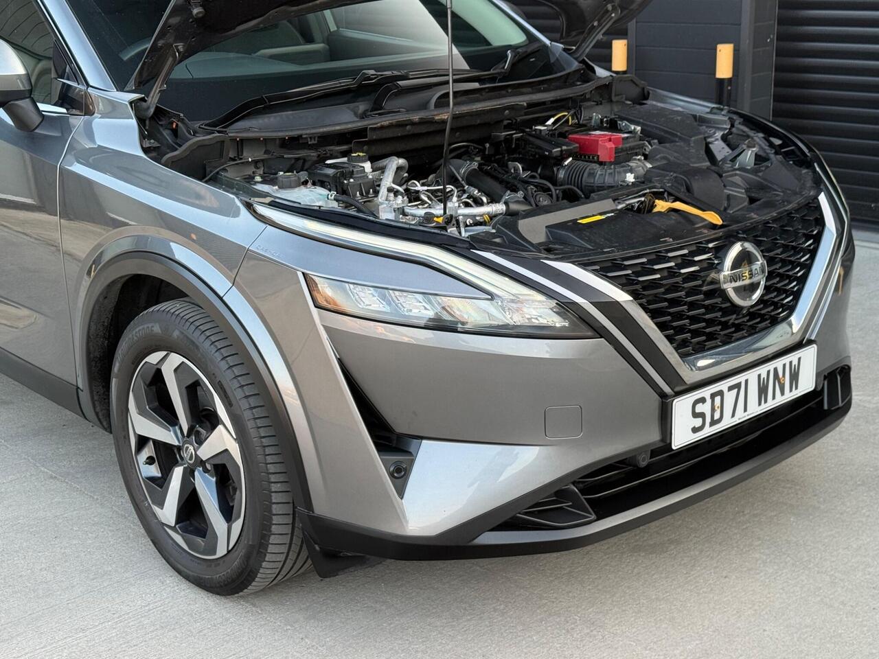 2021 Nissan Qashqai 1.3 DIG-T MHEV N-Connecta Euro 6 (s/s) 5dr