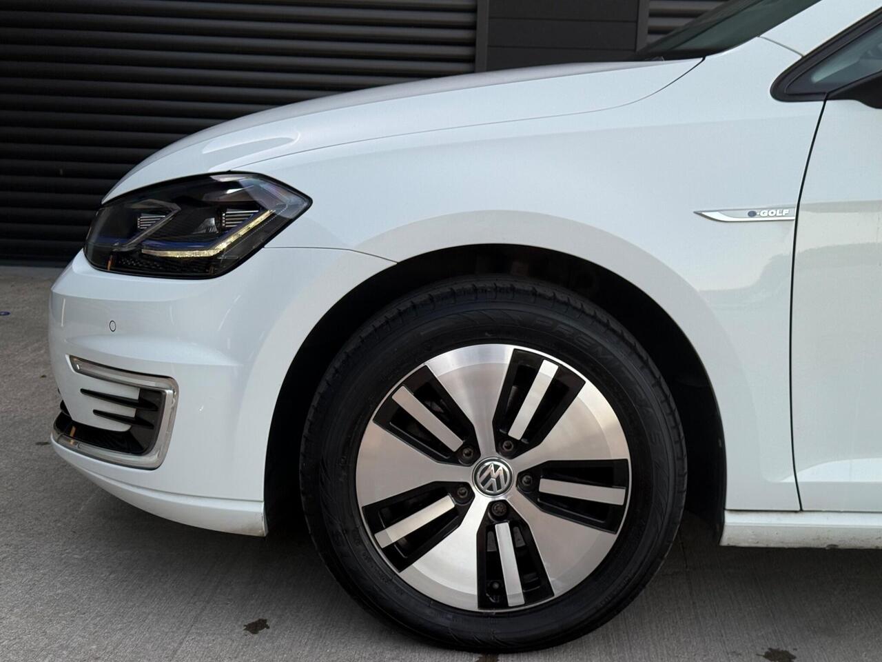 2019 Volkswagen e-Golf 35.8kWh e-Golf Auto 5dr