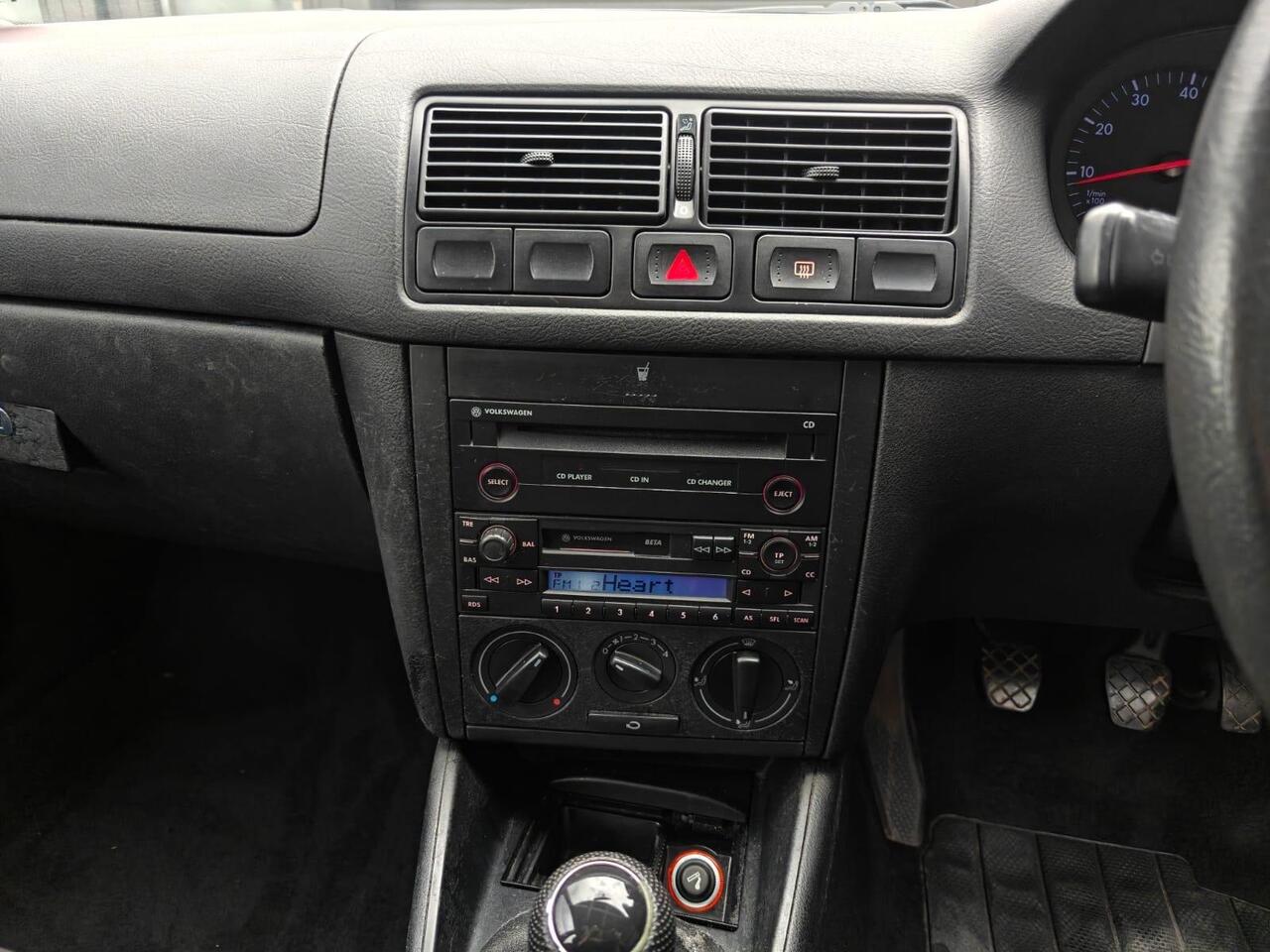 2000 Volkswagen Golf 1.6 S 5dr