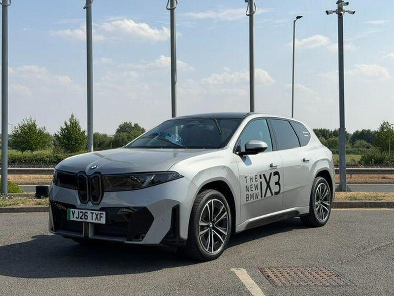 BMW iX3