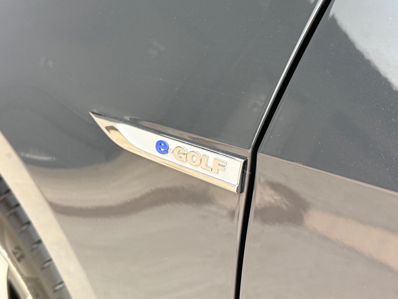 2019 Volkswagen e-Golf 35.8kWh e-Golf Auto 5dr