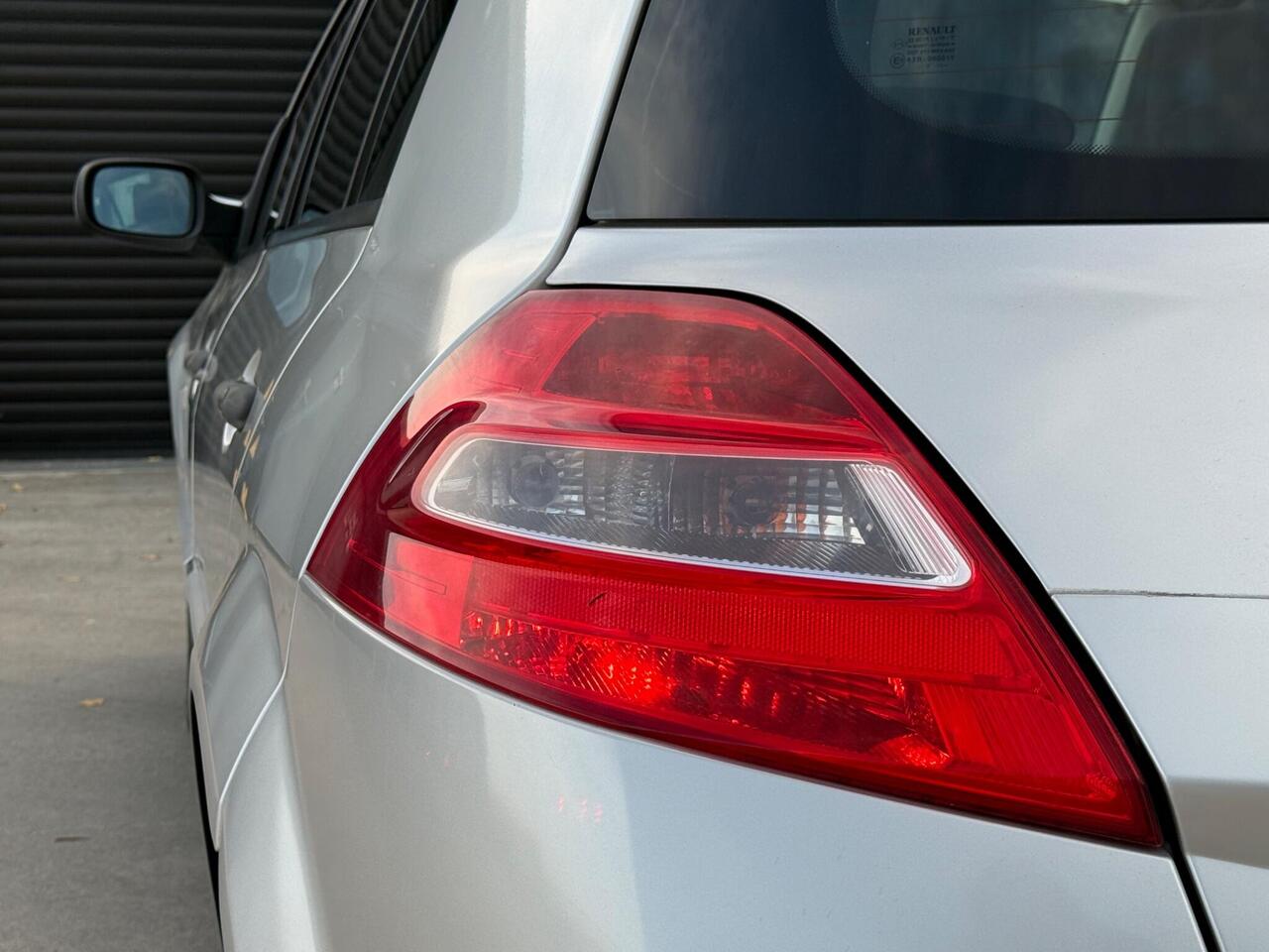 2007 Renault Megane 1.6 VVT Dynamique 5dr