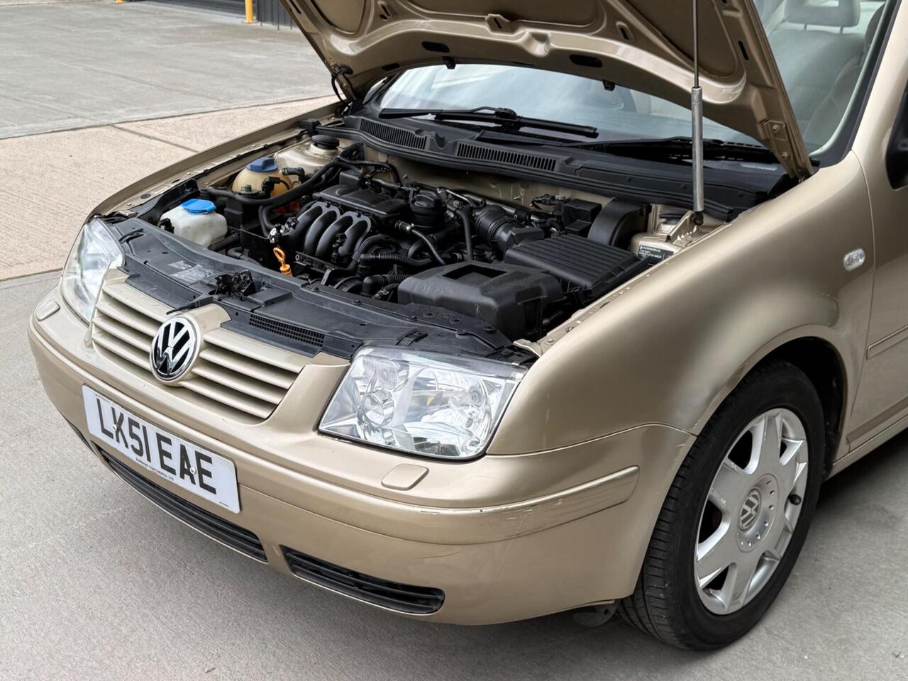 2001 Volkswagen Bora 1.6 SE 4dr