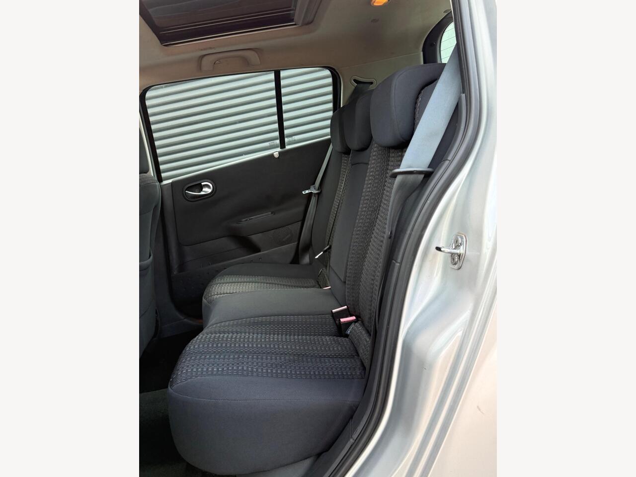 2007 Renault Megane 1.6 VVT Dynamique 5dr