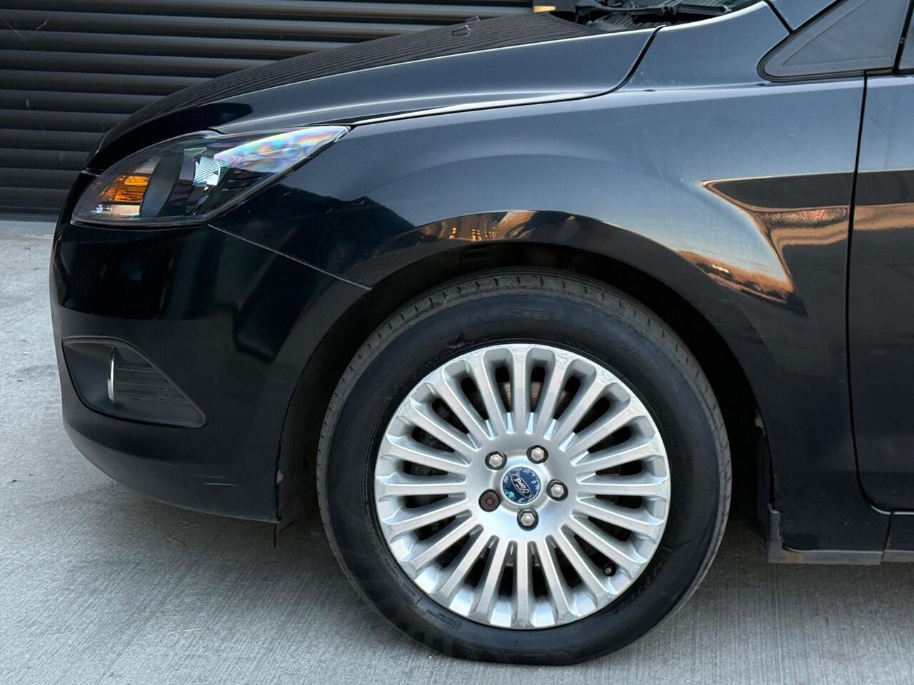2010 Ford Focus 2.0 TDCi DPF Titanium Powershift 5dr
