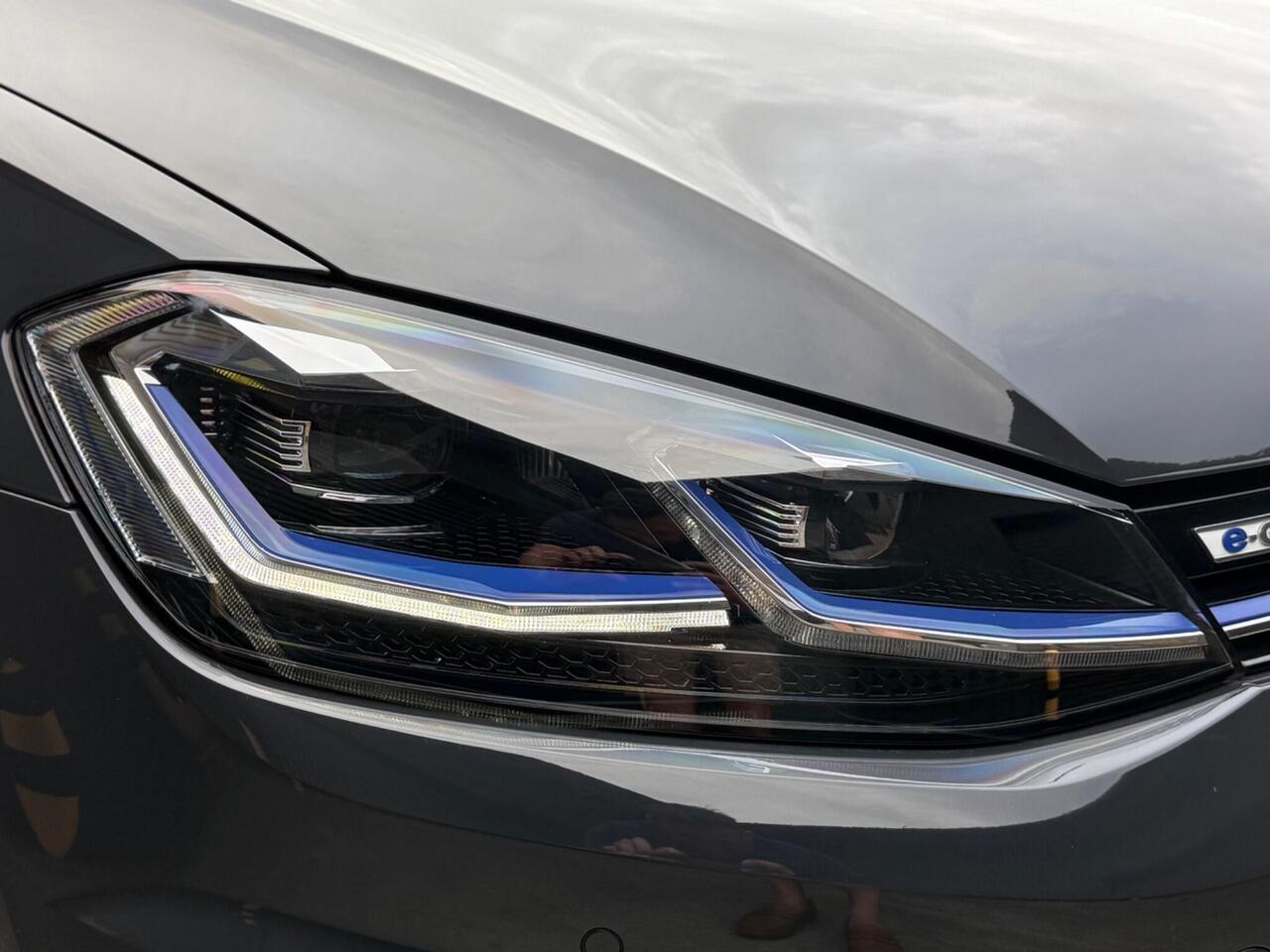 2019 Volkswagen e-Golf 35.8kWh e-Golf Auto 5dr