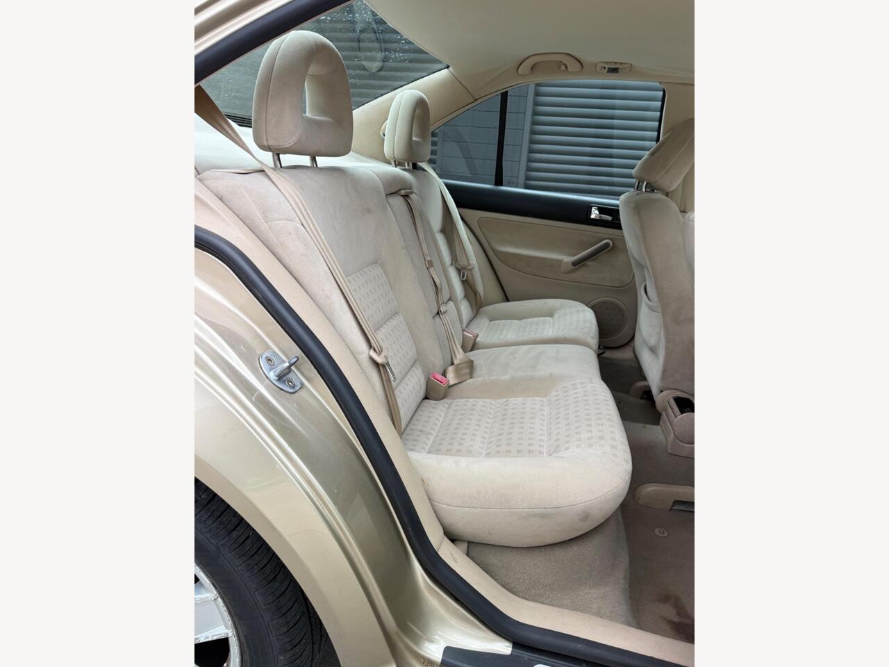2001 Volkswagen Bora 1.6 SE 4dr