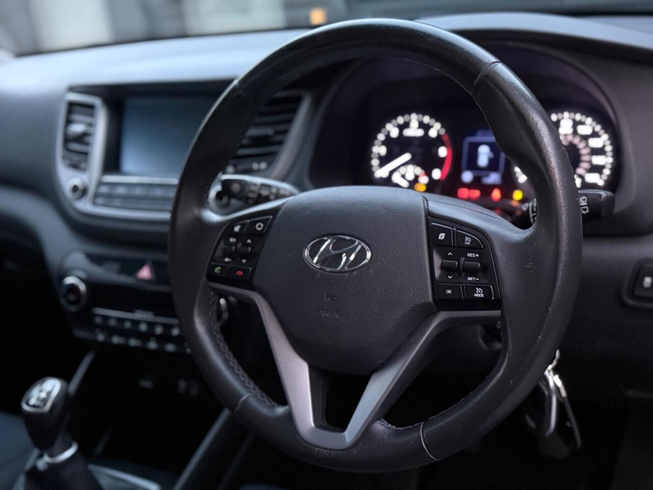 2015 Hyundai TUCSON 1.7 CRDi Blue Drive SE Nav Euro 6 (s/s) 5dr